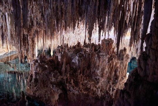 Spain. Mallorca. Dracon's Cave. Underground settlement