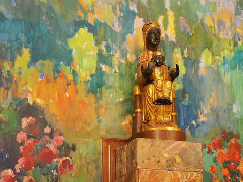 Virgen de montserrat