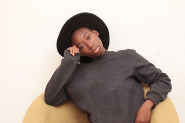 young african nice face,jeune africaine joli visage avec chapeau