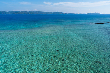 阿嘉島の美しい海「ケラマブルー」