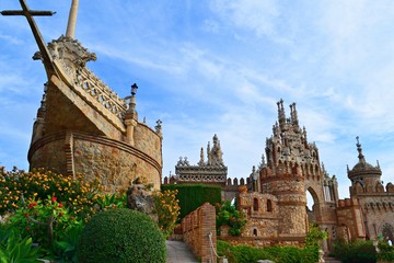 Castello di Colomares, monumento dedicato alla vita e alle avventure di Cristoforo Colombo....