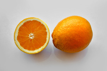 orange, fruit, isolated, citrus, food, white, fresh, juicy, healthy, ripe, vitamin, diet, sweet, slice, half, juice, freshness, natural, cut, color, yellow, fruits, vegetarian, oranges, organic