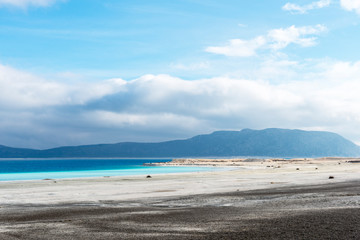 Lake Salda is in the southern province of Burdur’s Yeşilova district has been reputed as “Turkey’s Maldives” in recent years for its white beach and clear water.