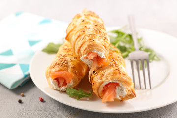 puff pastry with cream and salmon