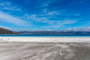 Lake Salda is in the southern province of Burdur’s Yeşilova district has been reputed as “Turkey’s Maldives” in recent years for its white beach and clear water.