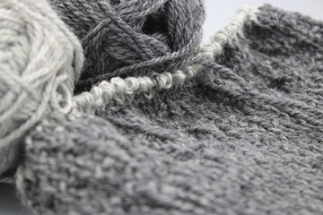Knitting yarn and needles