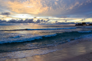 Coloured sunset on Seyshells island. Sea, summer, cloud, sky
