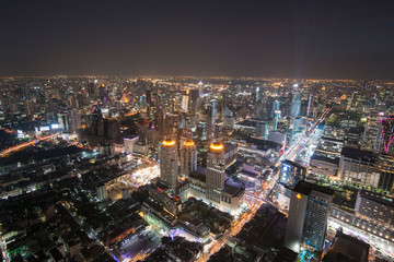 Fototapeta na wymiar THAILAND BANGKOK CITY SKYLINE SUNRISE