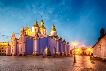Zelfklevend Fotobehang Kiev Kerk in Kiev