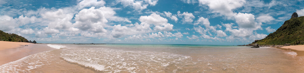 Fototapeta na wymiar A view from the Boldro Beach, in Fernando de Noronha Island, Brazil