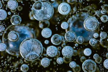 Fototapeta Luftblasen im Eis - Makro abstrakt obraz