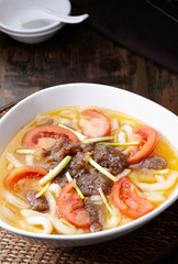Delicious Chinese cuisine, Tomato beef soup