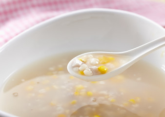 Delicious Chinese cuisine, Corn sugar water