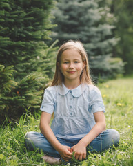   girl  on   grass in   park