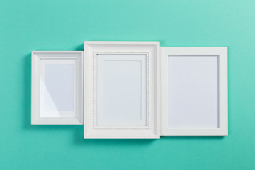  frames on menthol background