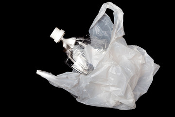 ペットボトルとレジ袋