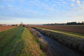 El campo listo para la siembra, Francia