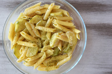 zucchini pasta with grated cheese