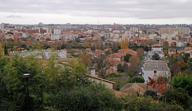 the cityscape of french city Toulouse in december