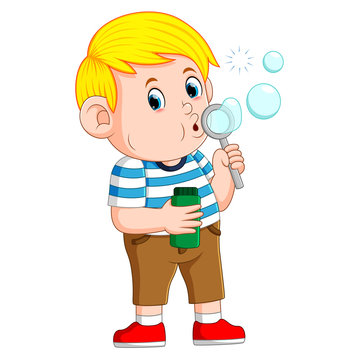 recommend clip art: the cute boy is playing and blowing the bubble 