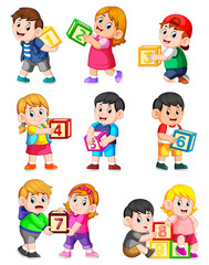 Let's count to ten with kids holding box 