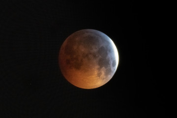 Der Blutmond über Blankenberg in Hennef