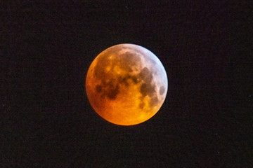 Der Blutmond über Blankenberg in Hennef