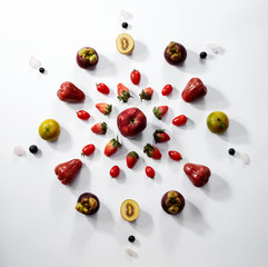 Mandala graphic composed of fruits
