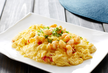 Chinese food, Fried shrimp with egg
