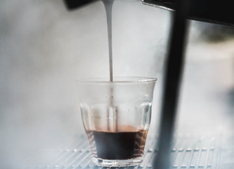 Extraction of an espresso
