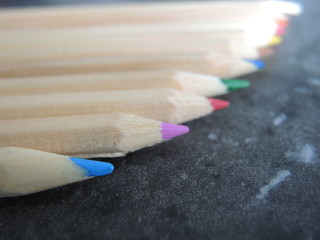 colored pencils for drawing