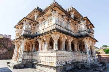 Fototapeta na wymiar Temple in Kumbhalgarh Fort