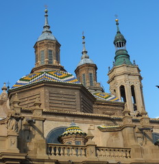 Obraz premium Roof Dome And Towers Of Basilica de Nuestra Señora de Pilar