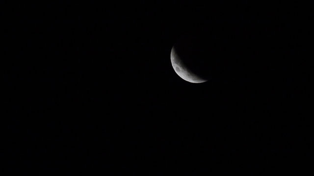 Super luna casi al final del eclipse
