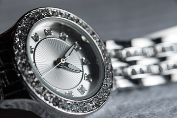 Woman Shiny white gold diamond watch. 