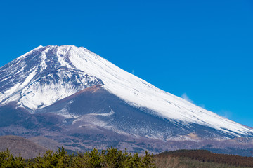 快晴の富士山　冬　静岡県裾野市