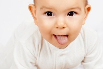 White coating on tongue baby. Oral thrush.