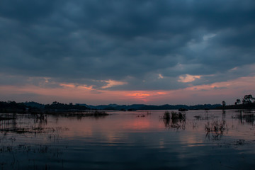 Fototapeta na wymiar Landscape of sunset at the lake