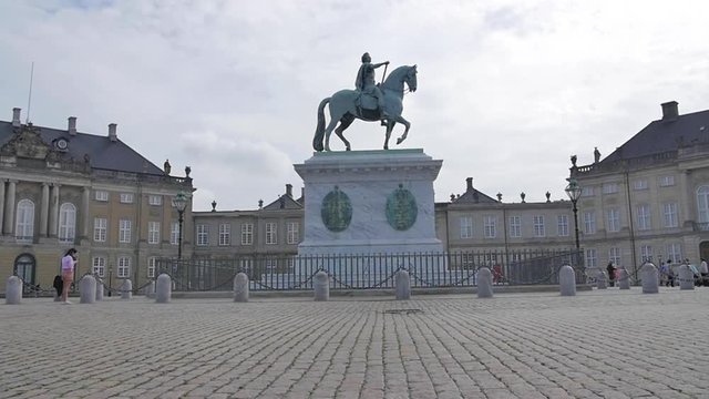 The equestrian statue,
Rytterstatuen