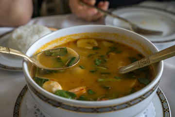 tom yum kung