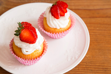 Strawberry cupcakes