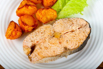 Steamed salmon