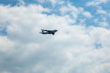 Das Flugzeug