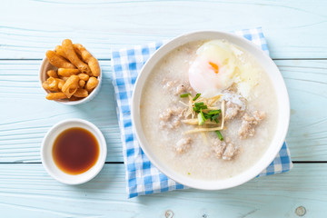 congee with minced pork in bowl