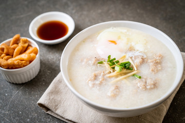 congee with minced pork in bowl