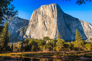El Capitan, Yosemite National Park, California  - obrazy, fototapety, plakaty