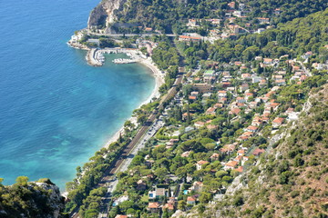 France, côte d'azur, Eze-sur-Mer, station balnéaire et port de plaisance.