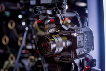 Plakat detail of professional camera equipment, film production studio