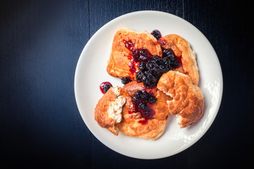 cottage cheese cake with black chokeberry jam