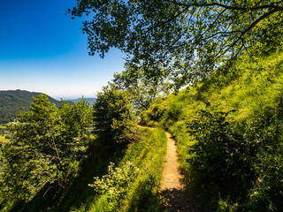 Fototapeta na wymiar Hiking trail to rifugio Rosalba on Grigna Meridionale